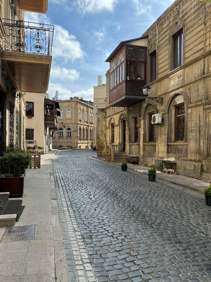 Old City Apartment Baku Bagian luar foto
