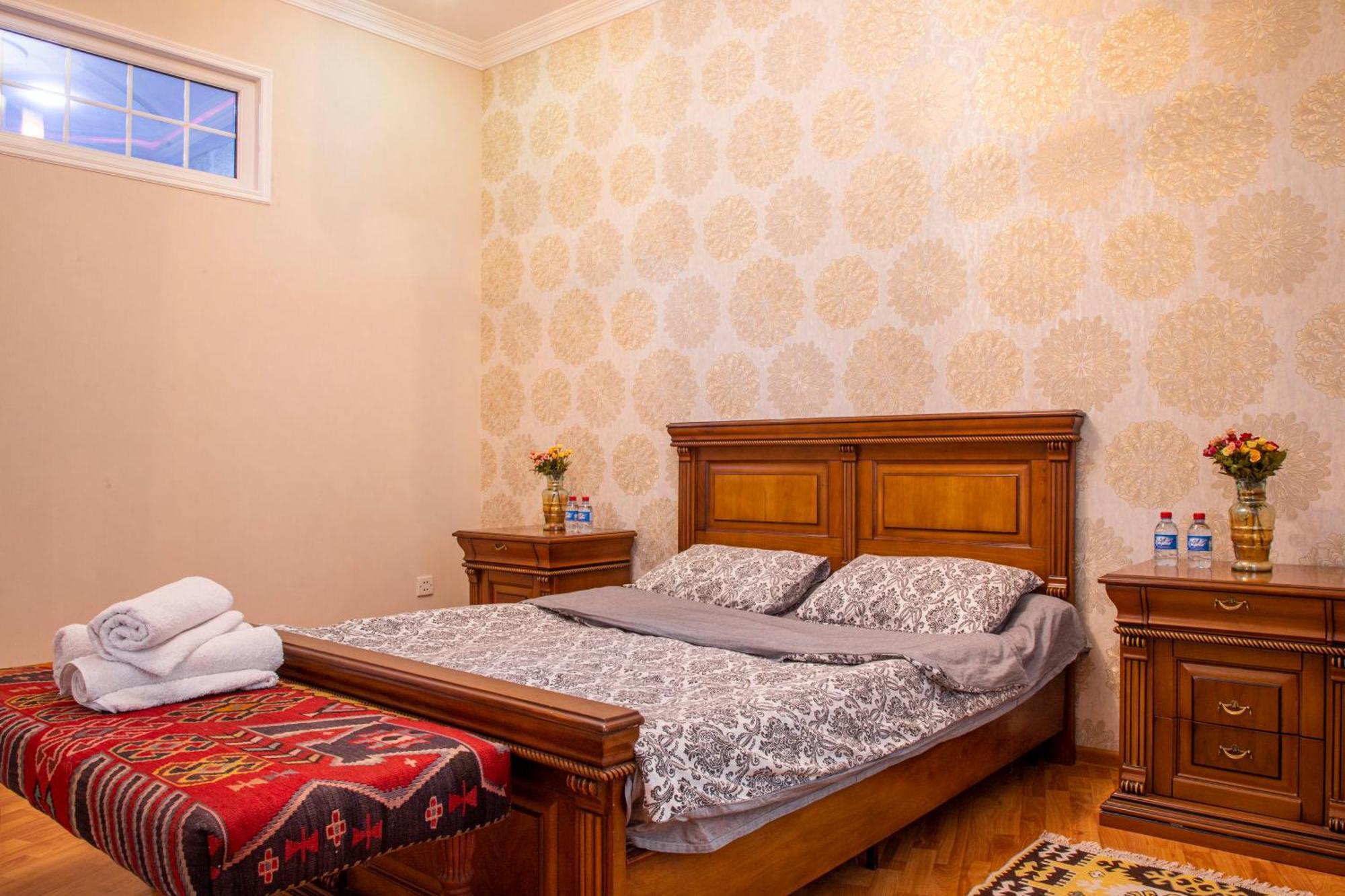 Old City Apartment Baku Bagian luar foto