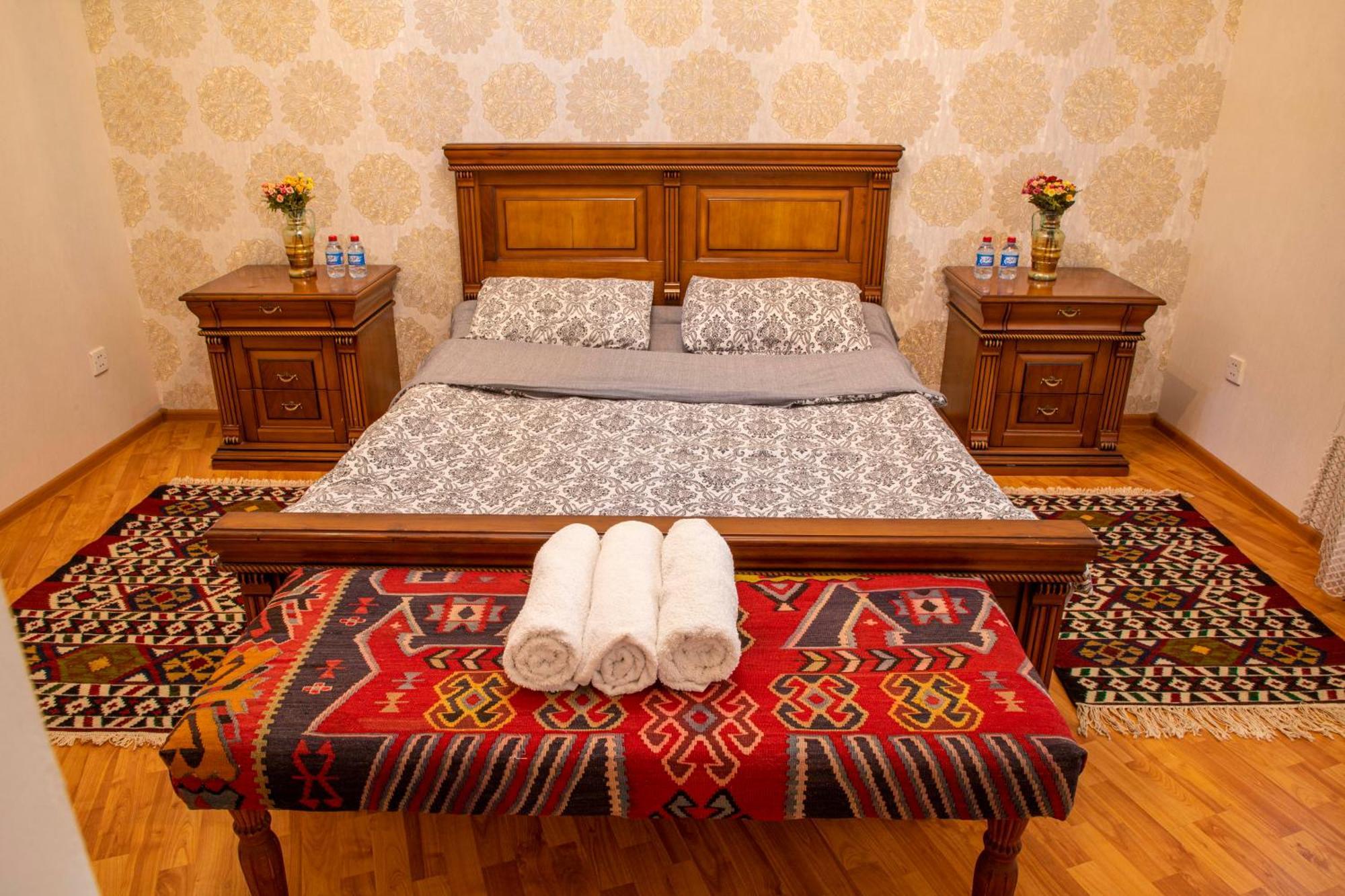 Old City Apartment Baku Bagian luar foto